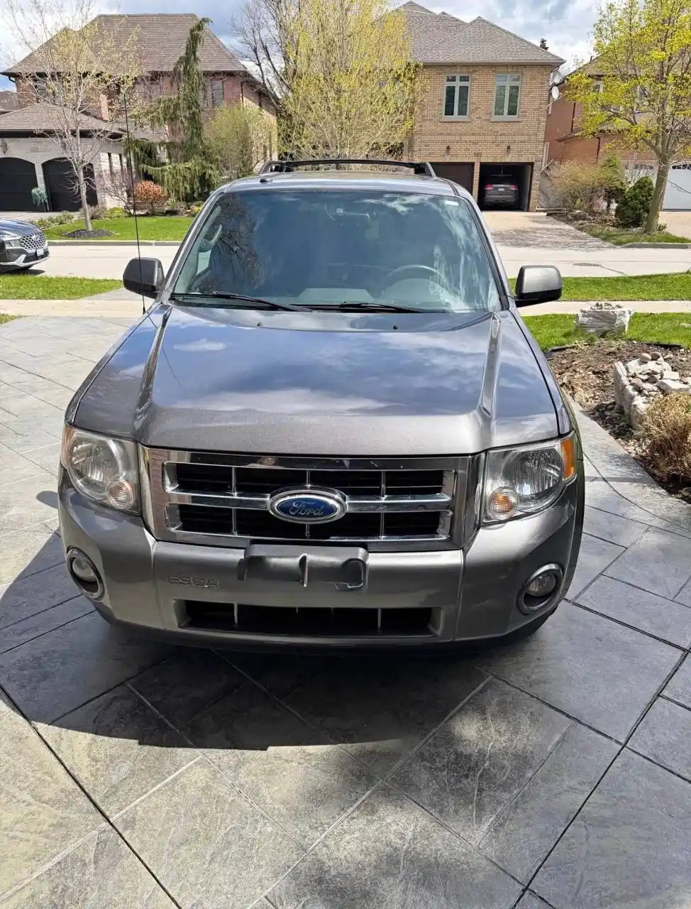 Car sold for cash in Toronto